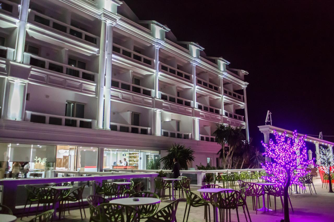 Santa Quaranta Premium Resort Sarande Exterior photo